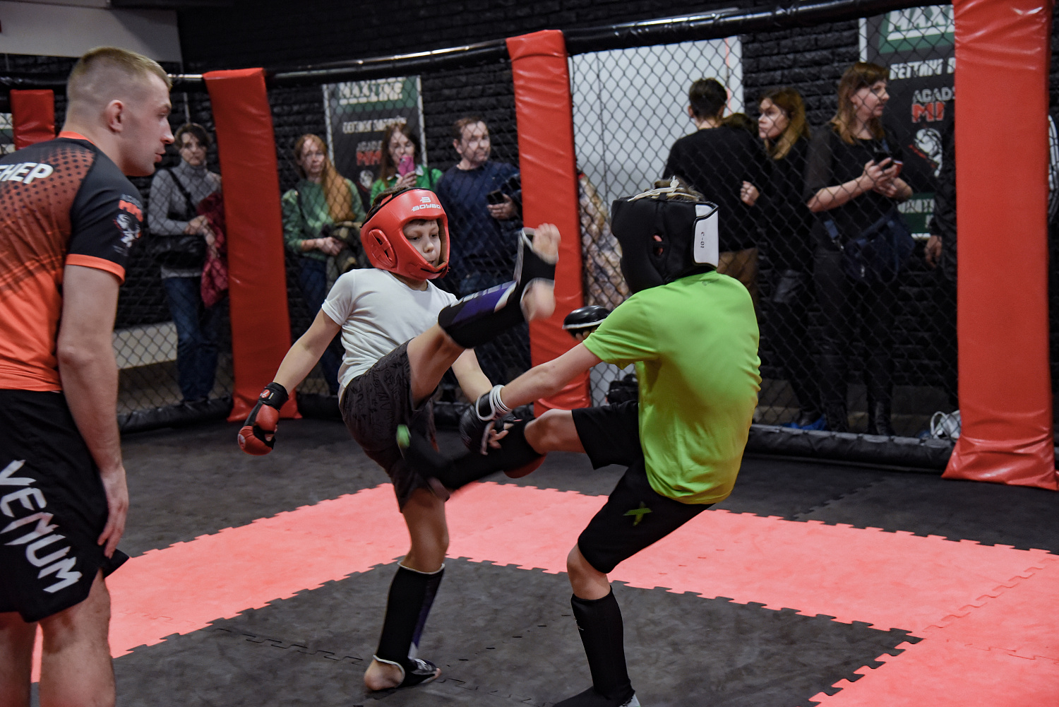 Фотогалерея Детских рождественских спаррингов