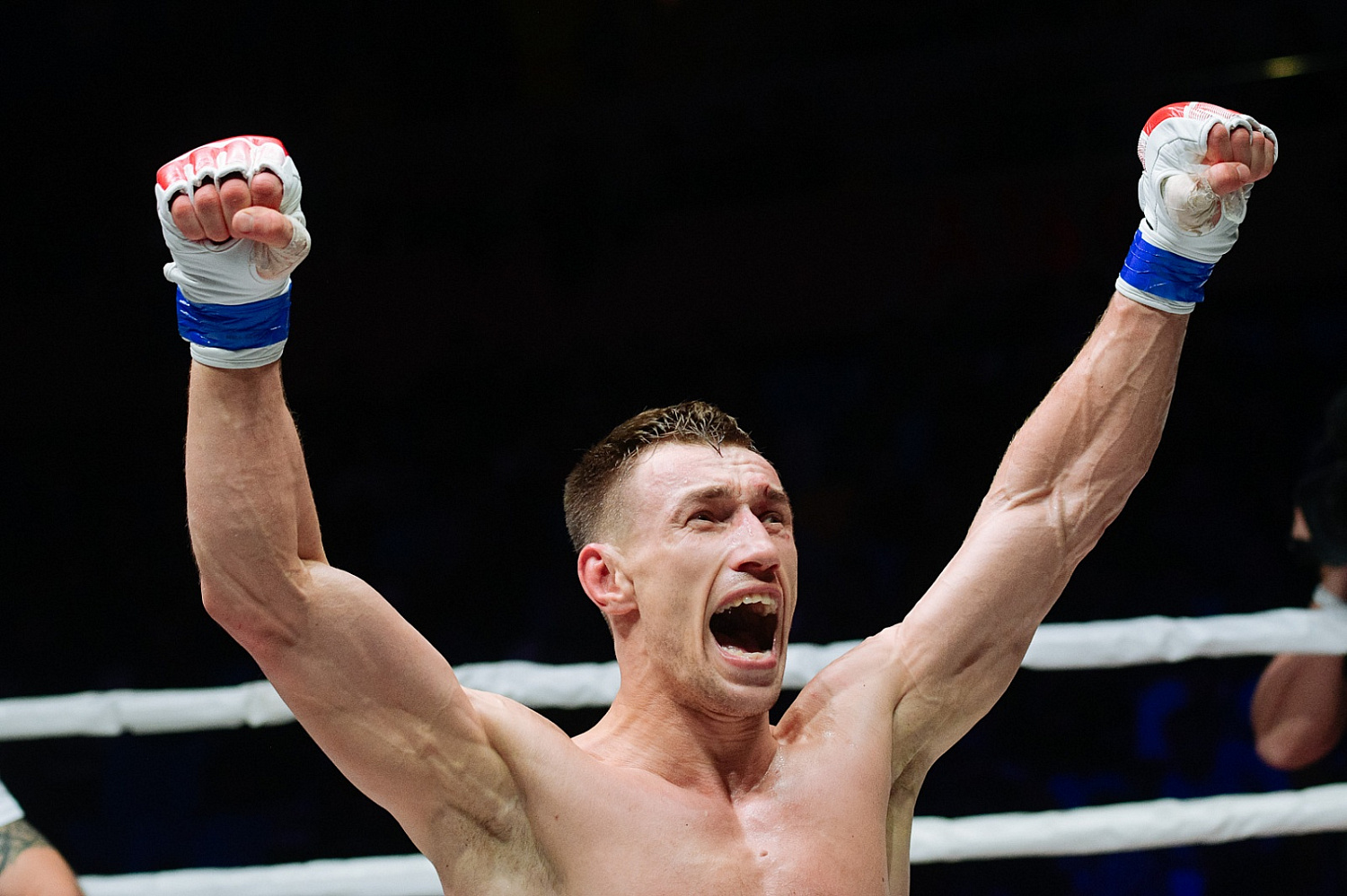 ПОБЕДНОЕ ВОЗВРАЩЕНИЕ АРТЕМА ДАМКОВСКОГО!